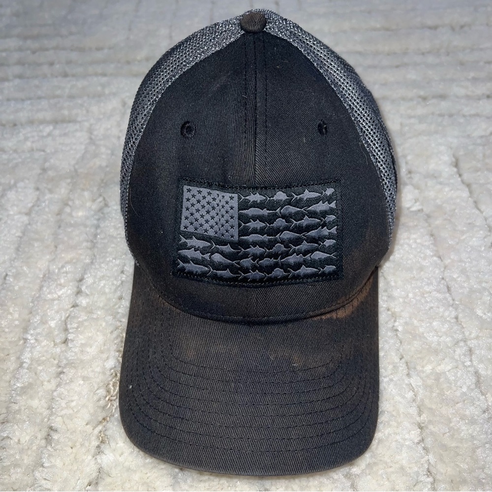 Columbia PFG Baseball Cap Black Gray Mens Sz S/M FlexFit Stretch Patch USA Flag